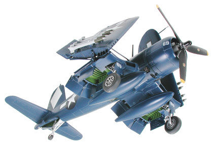 Vought F4U-1D Corsair® w/"Moto-Tug" (1/48 Scale)